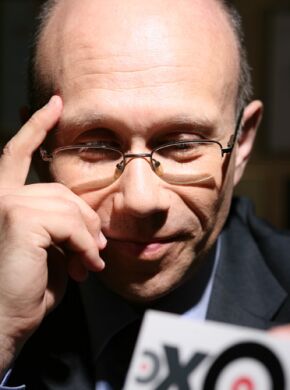 Юрий Федутинов  — вице-президент Российской Академии Радио (РАР)