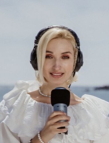 Юлия  Романовская  - Радио МАКС FM